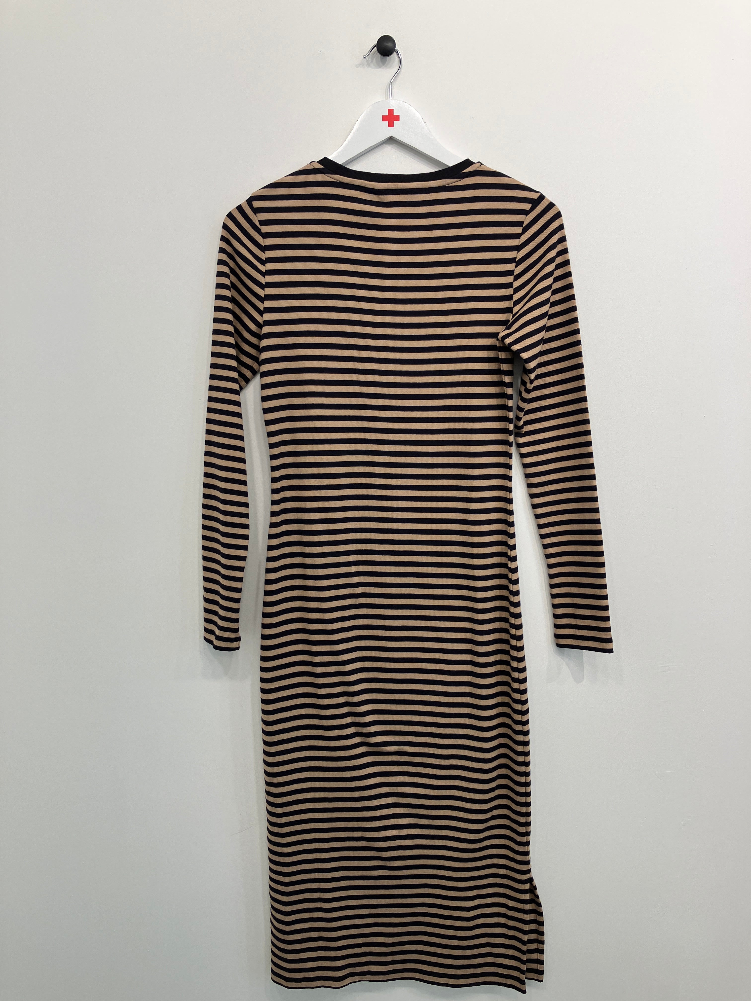 Basic Apparel Kjole
